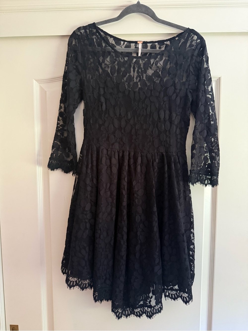 Free People Black Lace Dress 4 Leaf ¾ Sleeve